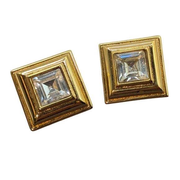 Vintage Signed Monet Square Clear Center Stone Clip On Earrings - Picture 4 of 4